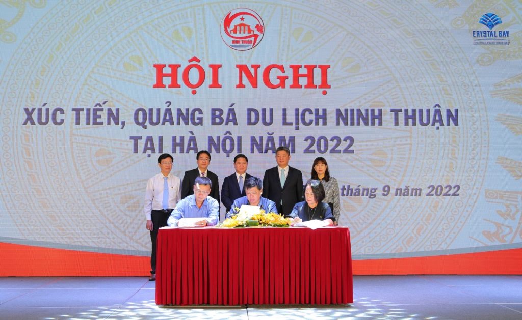Hiệp hội Du lịch Ninh Thuận ký kết hợp tác phát triển du lịch với Công ty TNHH Thương mại và Du lịch Anex Việt Nam, Công ty TNHH Lữ Hành Quốc Tế PEGAS Việt Nam nhằm khai thác thị trường khách Nga về Ninh Thuận năm 2023.